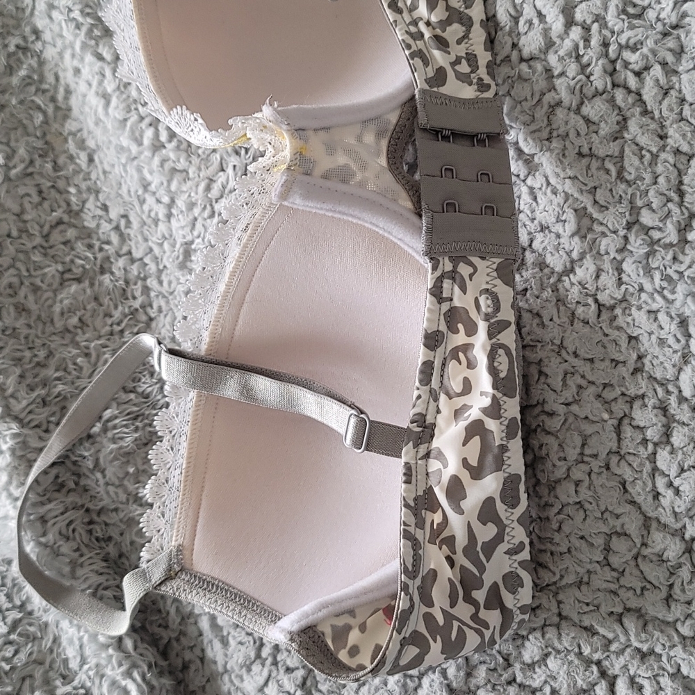 B Intimates bra - Picture 3 of 3